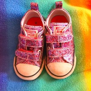 Toddler sparkles  converse velcro